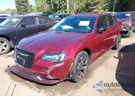 2019 Chrysler 300 Touring из США, поврежденный, VIN 2C3CCAAG6KH590729